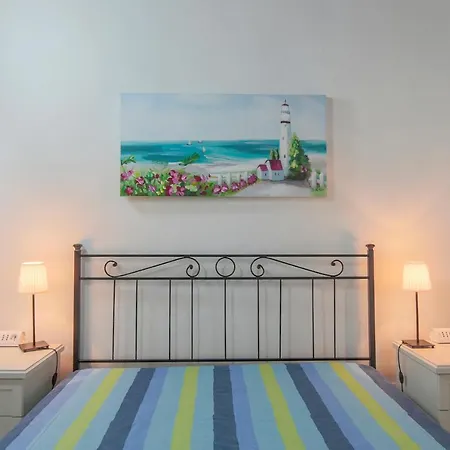 Eleonora Appartement *
